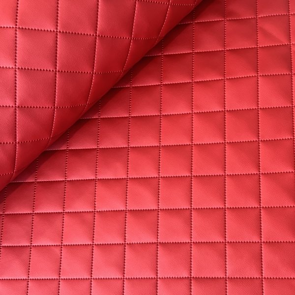 Eko kůže metráž s 3D efektem kostiček 5x5 cm, vrchní část 100% PU, nosná část 80% PL, 20% CO,...